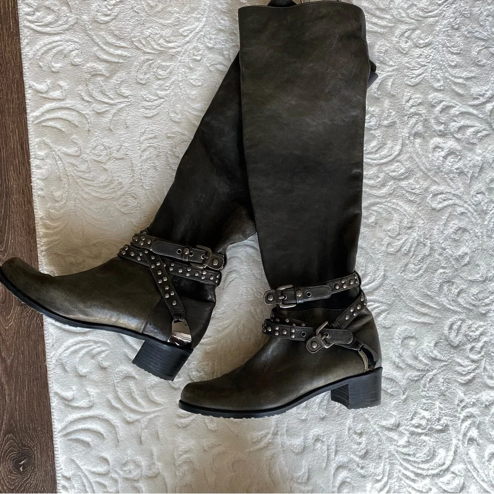 Stuart Weitzman Dark Green Leather Knee High Boots - Picture 3 of 8